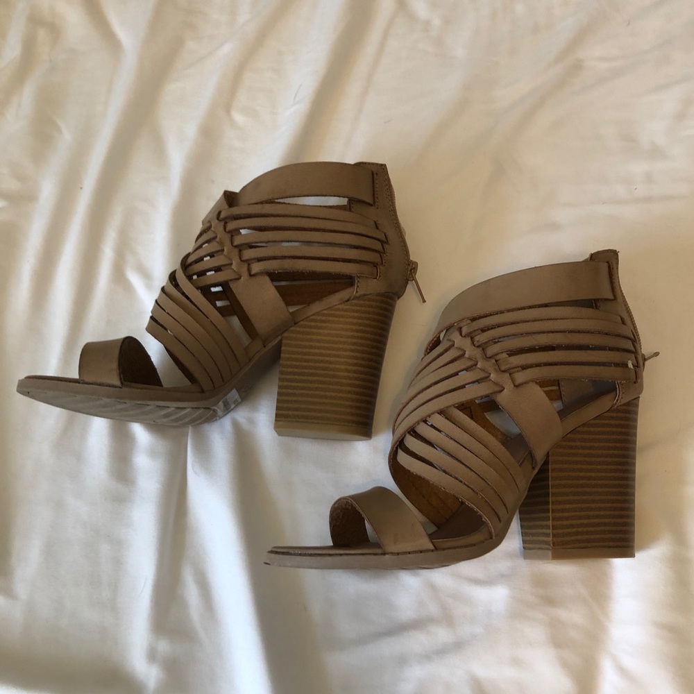 Tan Strappy Heeled Sandal